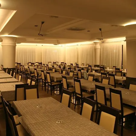 Stanchini מלון 3*